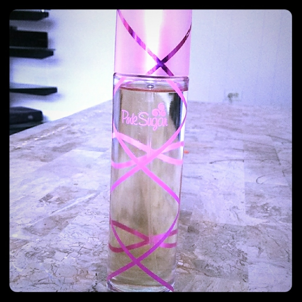 Pink sugar  eau de toilette